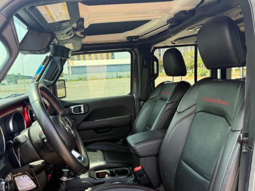 Jeep Rubiconឆ្នាំ2020 ពណ៍ស៊ីម៉ង