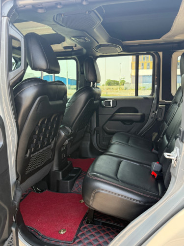 Jeep Rubiconឆ្នាំ2020 ពណ៍ស៊ីម៉ង