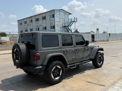 Jeep Rubiconឆ្នាំ2020 ពណ៍ស៊ីម៉ង