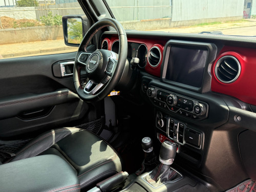 Jeep Rubiconឆ្នាំ2020 ពណ៍ស៊ីម៉ង