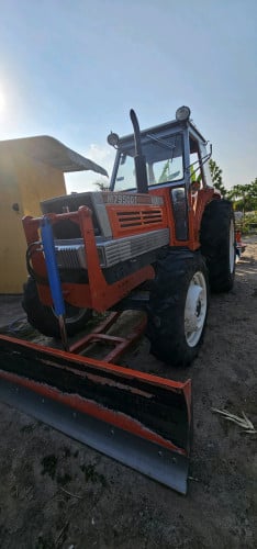 Kubota M7950លក់