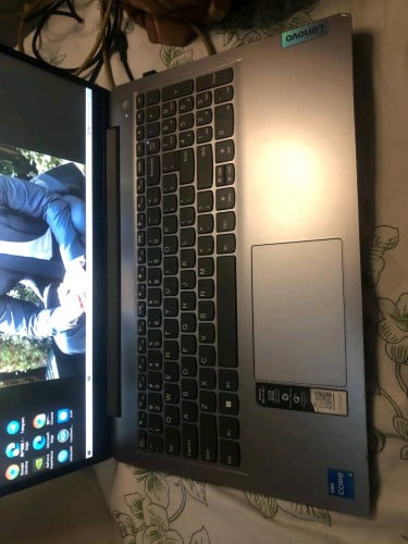 Laptop Lenovo