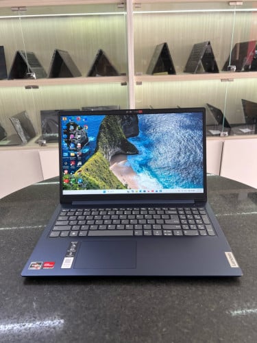 Lenovo 1-15AMN7 (New in box)