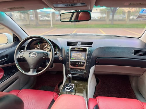 LEXUS GS300 ឆ្នាំ2006 ប៉ុង2 FULL Option-ពណ៌គុជខ្ចងបងៗ.