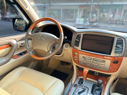 Lexus/Lx470.ឆ្នាំ​2003.ស្ពិចអារ៉ាប.