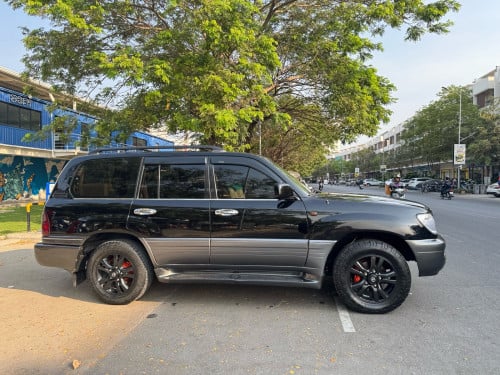 Lexus/Lx470.ឆ្នាំ​2003.ស្ពិចអារ៉ាប.