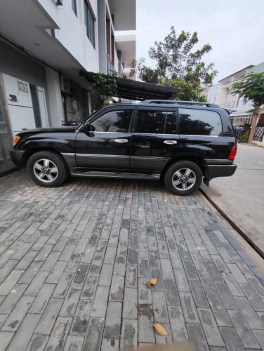 Lexus LX470 03 Full (ម៉ាស៊ីនស្ងាត់ល្អ មានចាប់សត្វ)