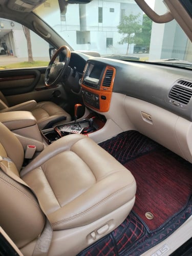 Lexus LX470 03 Full (ម៉ាស៊ីនស្ងាត់ល្អ មានចាប់សត្វ)