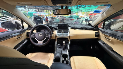Lexus NX 200T