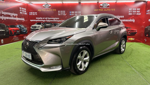 Lexus NX 200T
