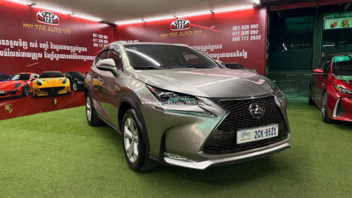 Lexus NX 200T
