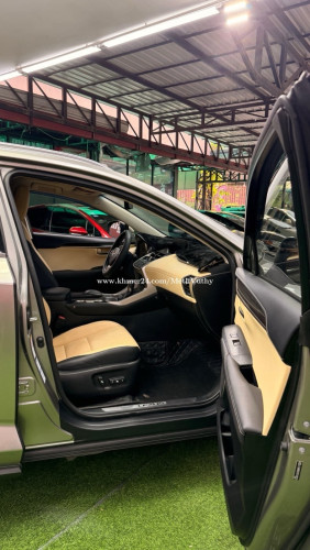 Lexus NX 200T