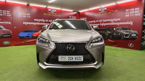 Lexus NX 200T
