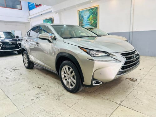 Lexus NX 200T Full options ក្រដាសពន្ធថ្មី