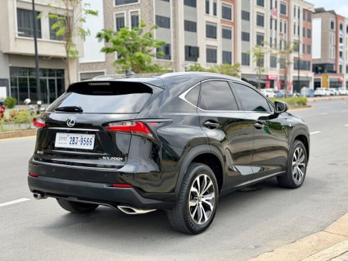 LEXUS NX200T 2016 F-Sport