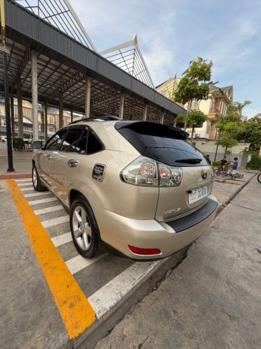 Lexus RX330 04 p1