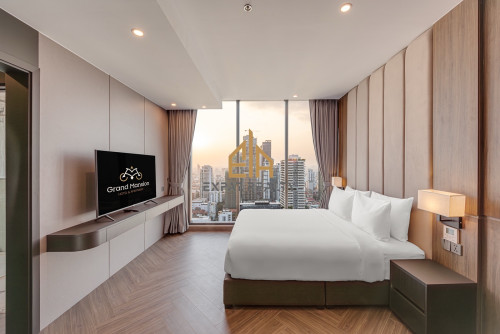 Luxury 5 Bedroom Duplex Penthouse for rent in BKK1- Phnom Penh!