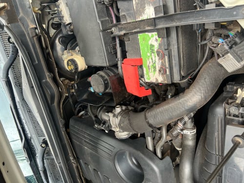 Mazda 2015 full ម៉ាសុីនធំ កាប់ពីតាស់