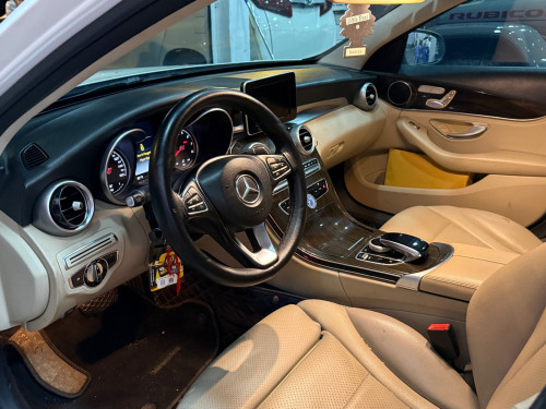 Mercedes C300  2015 Luxury