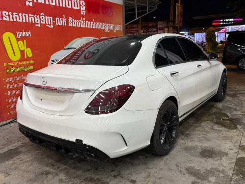 Mercedes C300  2015 Luxury