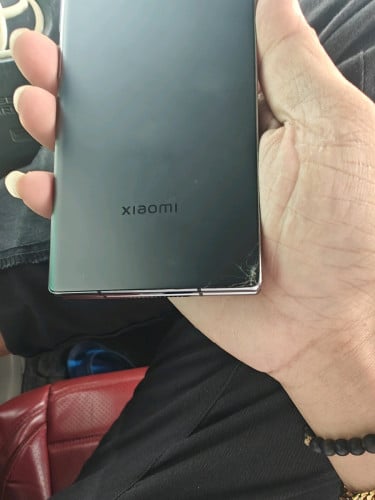 Mi mix Fold2 ខូចខ្នុង