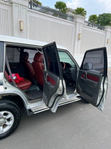 Mitsubishi Pajero1993