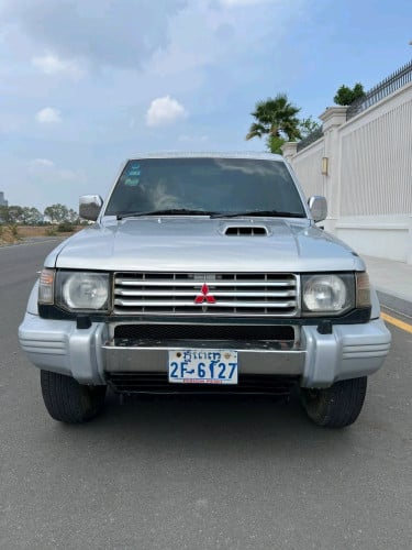 Mitsubishi Pajero1993
