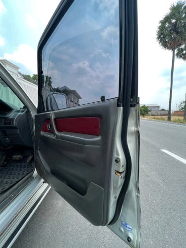 Mitsubishi Pajero1993