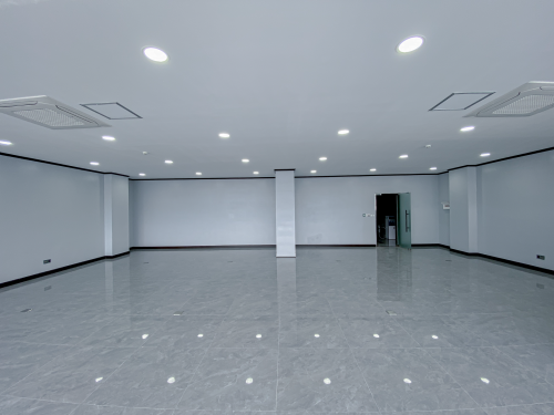 MK Tower - Floor 8 Office For Rent