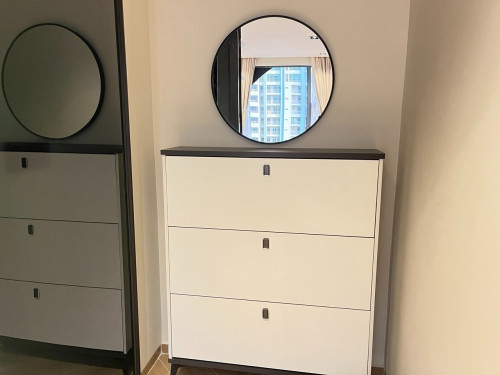 North-Facing 1-Bedroom Apartment for Rent on 16th Floor – Time Square 306
