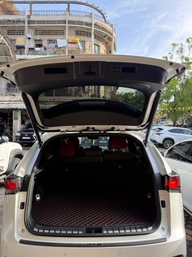 NX200t ឆ្នាំ015 Fsport ប៉ុងពីរ ថ្មីណាស់