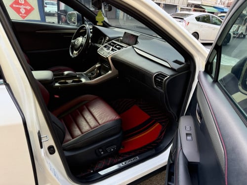 NX200t ឆ្នាំ015 Fsport ប៉ុងពីរ ថ្មីណាស់