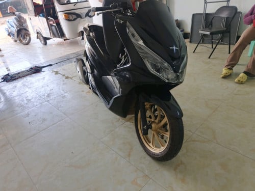 Pcx019 ក្រុមហ៊ុន