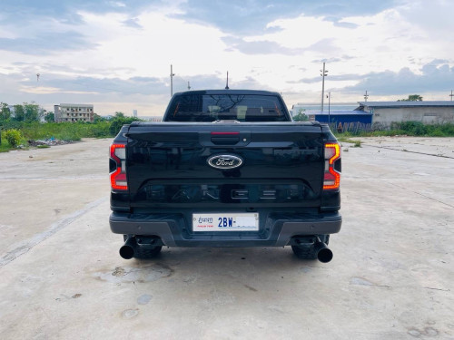 Ranger Wildtrak UP Raptor 2023 ខ្មៅក្រឹប
