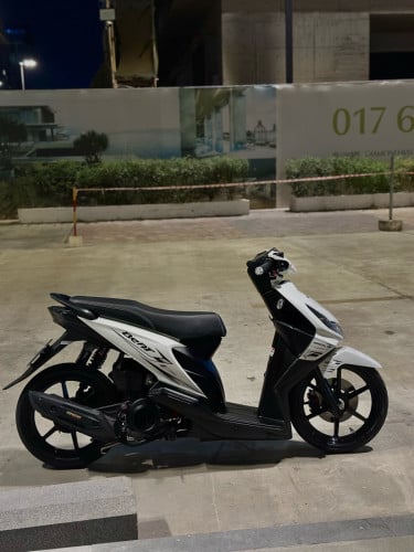 Sell honda icon 8xx$
