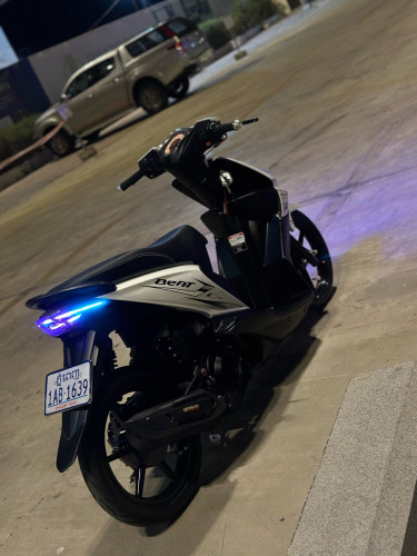 Sell honda icon 8xx$
