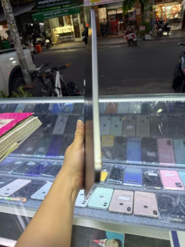 Sell iPad Pro 2nd Generation (sim+wifi)