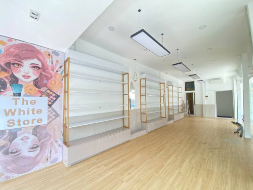 Shophouse for rent in Toul Tum Pung