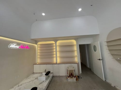 Shophouse Ground floor for rent Beoung Keng Kong 1 ( BKK1 )