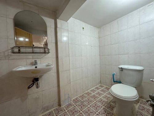 Special Offer $300 | 3BR-Apartment For Rent in BKK3