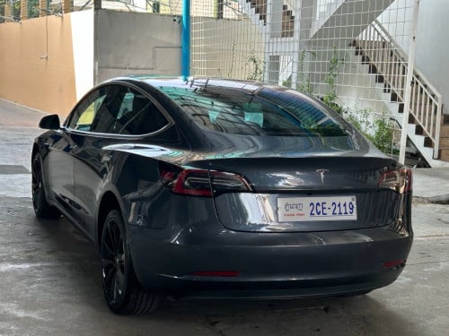 Tesla Model3 Long Range