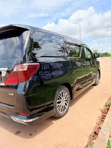 Toyota Alphard 010 hf up018