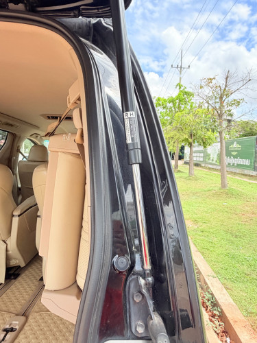 Toyota Alphard 010 hf up018