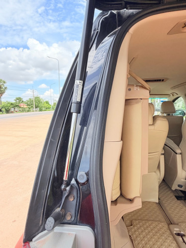 Toyota Alphard 010 hf up018
