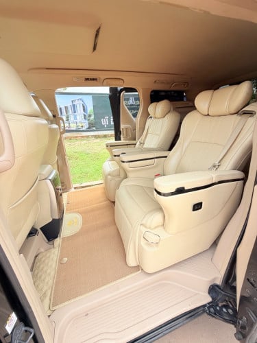 Toyota Alphard 010 hf up018