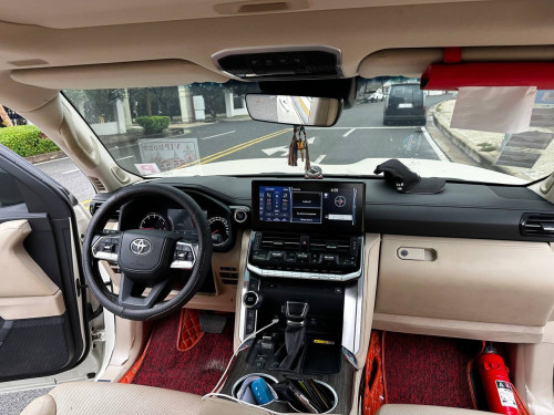 TOYOTA LANDCRUISER VX-R 2022
