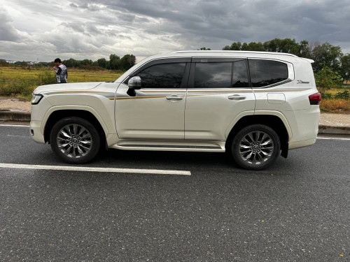 TOYOTA LANDCRUISER VX-R 2022