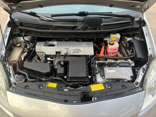 Toyota Prius 2012 Option 3 ឡានក្រដាសពន្ធថ្មី ប្រភេទលំដាប់មេឡាន ថ្មីខ្លាំង