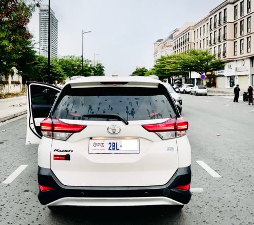 Toyota Rush 2021 ថ្មីពីម្ចាស់ដើម