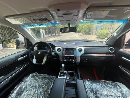 Toyota Tundra ឆ្នាំ2015 Limited